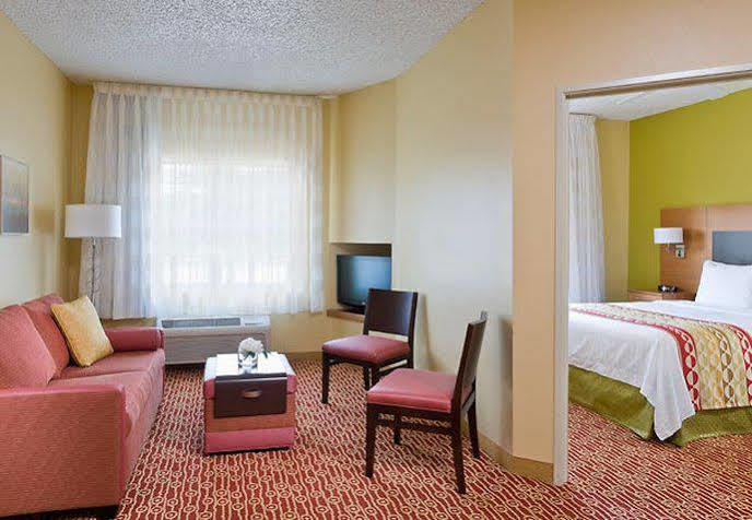 Sonesta Simply Suites Houston Brookhollow Exteriör bild